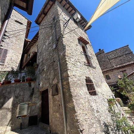 Appartamento A Valle San Martino Di Spoleto Exterior foto
