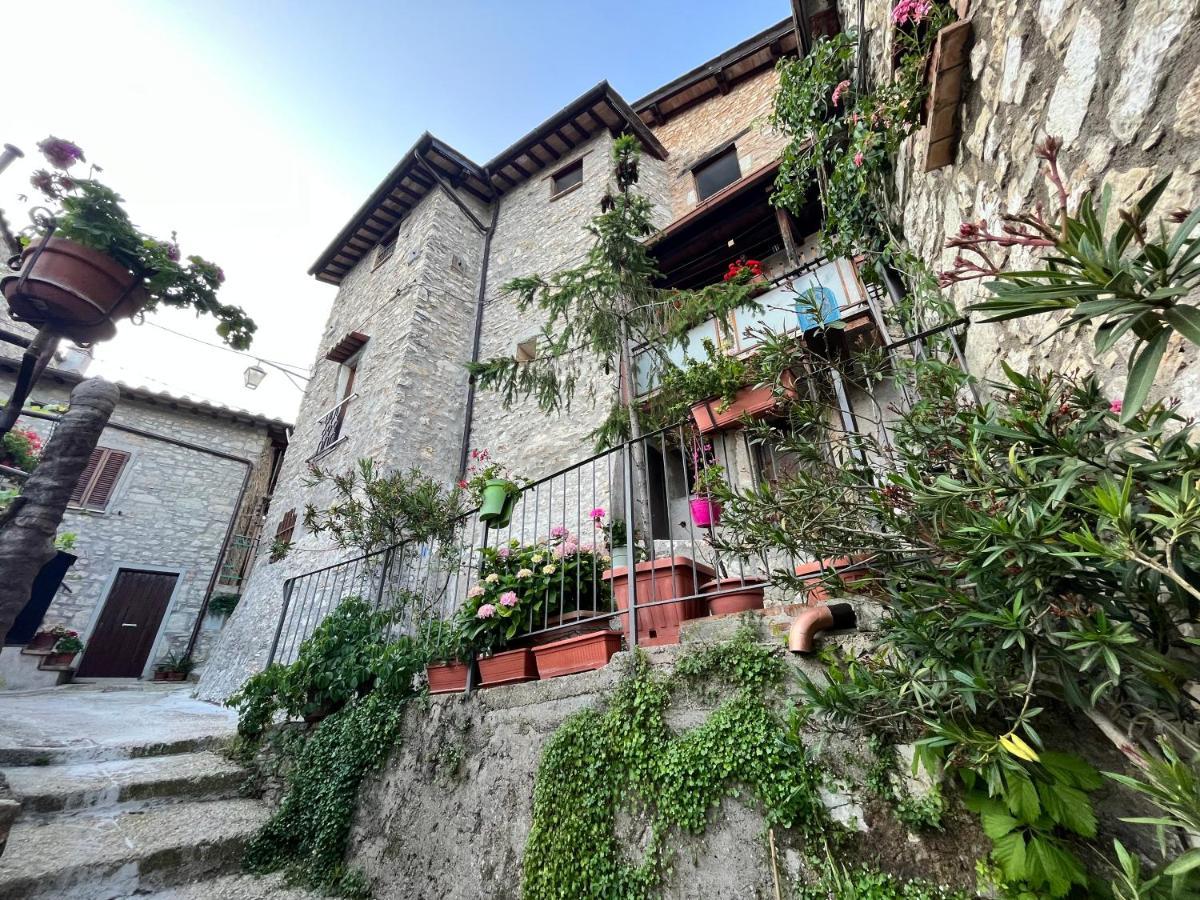 Appartamento A Valle San Martino Di Spoleto Exterior foto